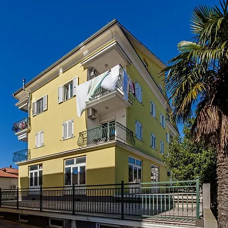 Daire The Loft Rovinj